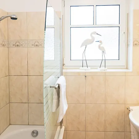App-201 Luise Von Preussen By Interhome *